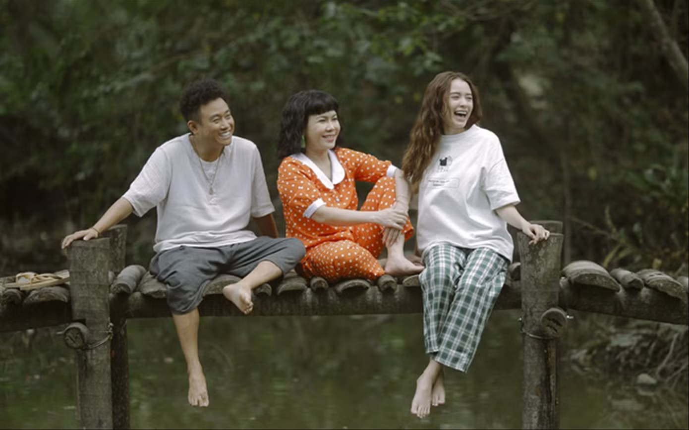 “Nhà không bán” bất ngờ gia nhập đường đua phim Tết “Nhà không bán” bất ngờ gia nhập đường đua phim Tết