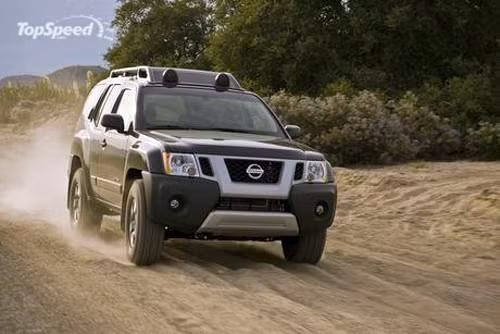 Xterra có cấu hình khá mạnh để có thể tạo sự đột phá trong những quãng đường gập ghềnh