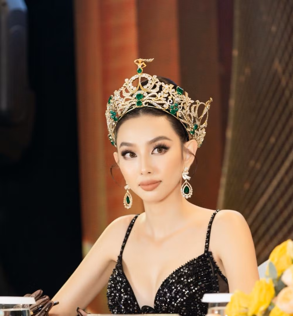 Đương kim Miss Grand International Nguyễn Thúc Thùy Tiên