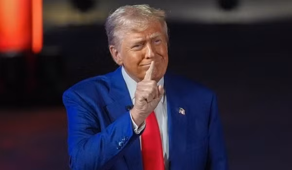 Tổng thống đắc cử Donald Trump gần như luôn mặc suit. Ảnh: AA. Tổng thống đắc cử Donald Trump gần như luôn mặc suit. Ảnh: AA.