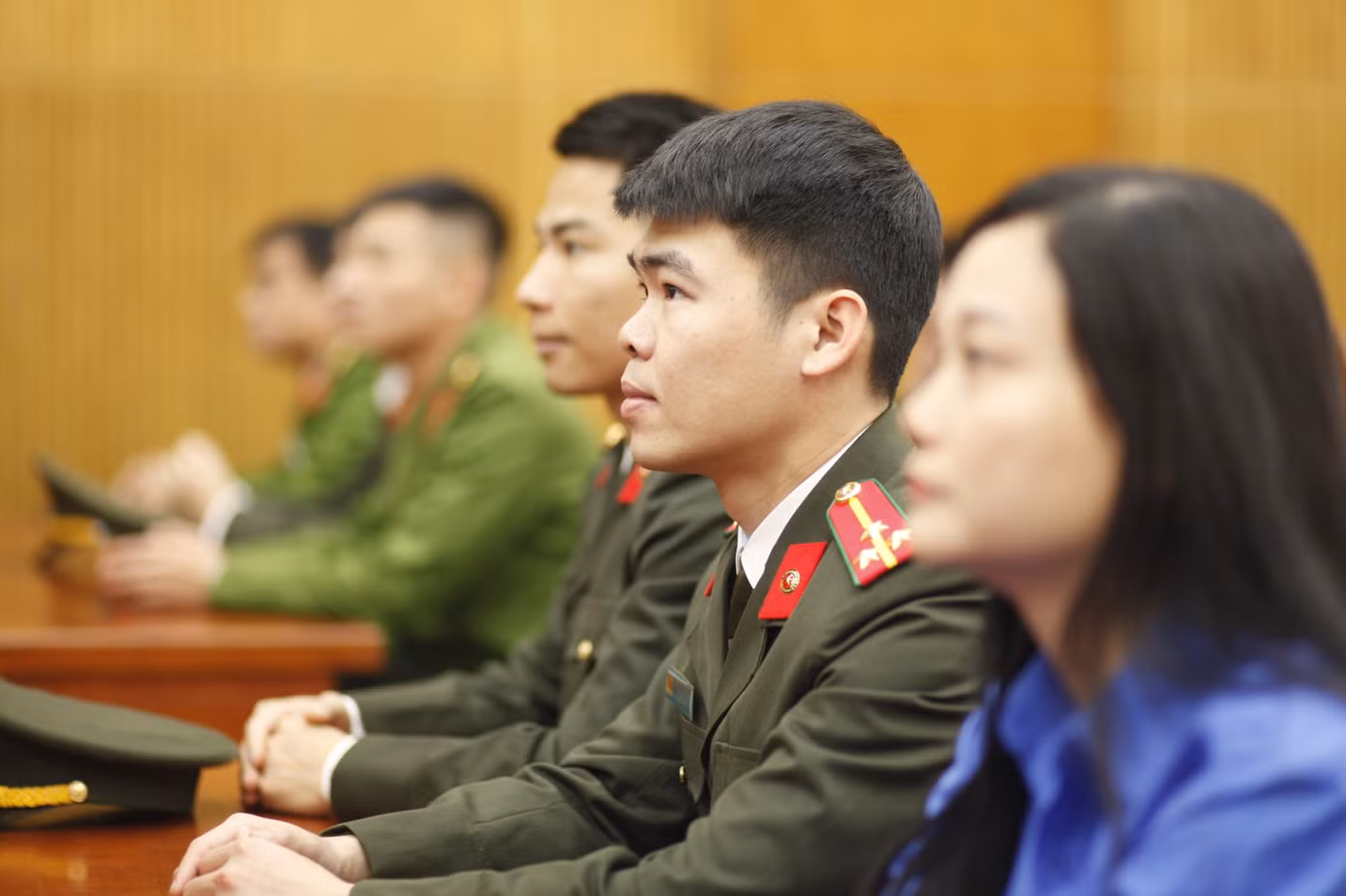 Tuổi trẻ Công an tỉnh Bắc Giang tham gia diễn đàn. Ảnh: Nguyễn Thắng Tuổi trẻ Công an tỉnh Bắc Giang tham gia diễn đàn. Ảnh: Nguyễn Thắng
