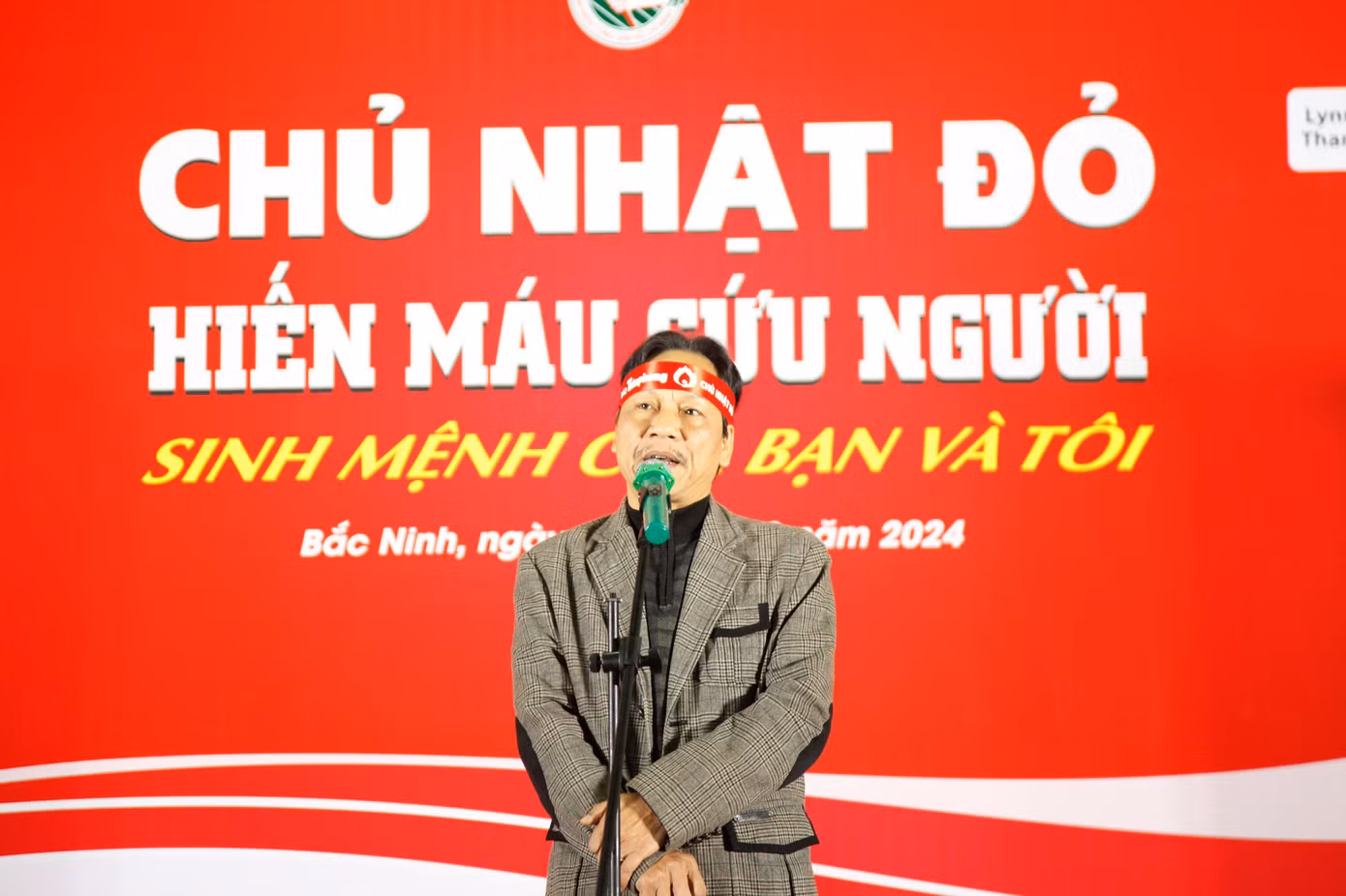 Nhà báo Lê Minh Toản - Phó Tổng Biên tập Báo Tiền Phong phát biểu tại chương trình. Ảnh: Nguyễn Thắng Nhà báo Lê Minh Toản - Phó Tổng Biên tập Báo Tiền Phong phát biểu tại chương trình. Ảnh: Nguyễn Thắng