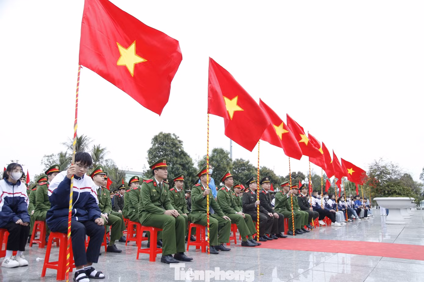 Đoàn viên tỉnh Bắc Giang và thanh niên CAND dự chương trình. Ảnh: Nguyễn Thắng