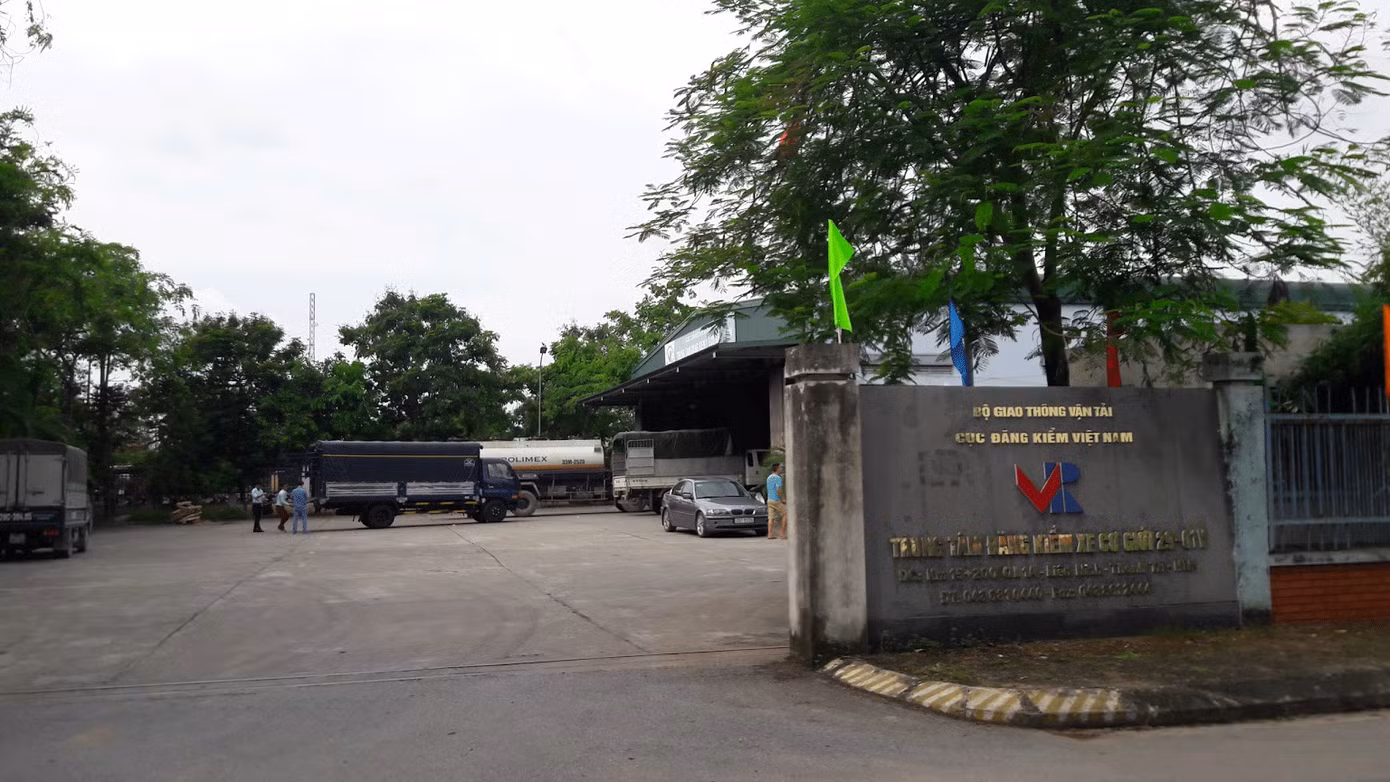 Trung tâm đăng kiểm 29-01V. Trung tâm đăng kiểm 29-01V.