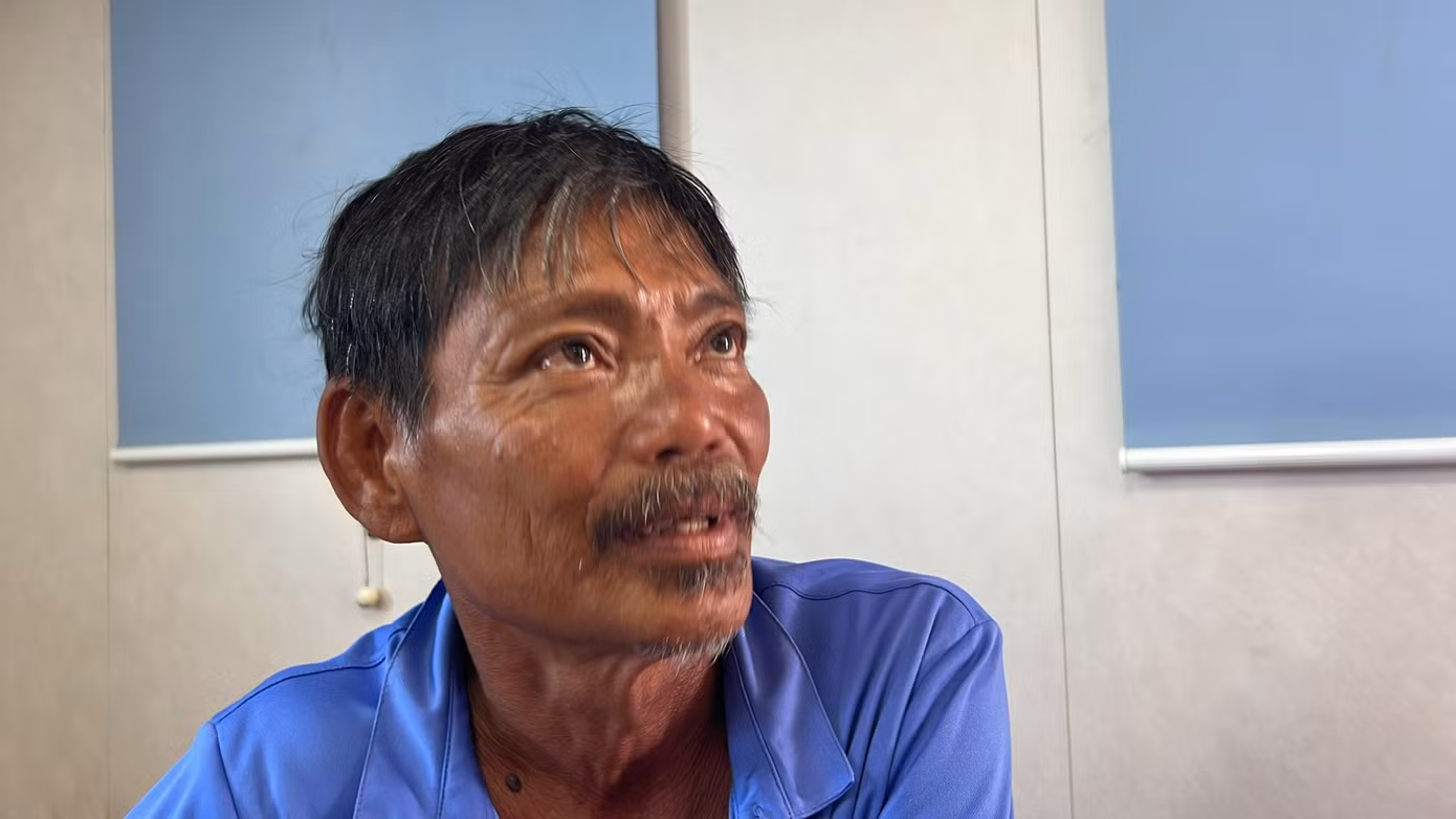 Ông Trần Theo kể lại hành trình sống sót trên biển Ông Trần Theo kể lại hành trình sống sót trên biển