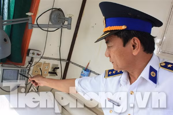 Thượng tá Lý Ngọc Minh xác nhận vị trí tọa độ 16, 30 độ Vĩ Bắc - 111,06 độ Kinh Đông trên vùng biển Hoàng Sa