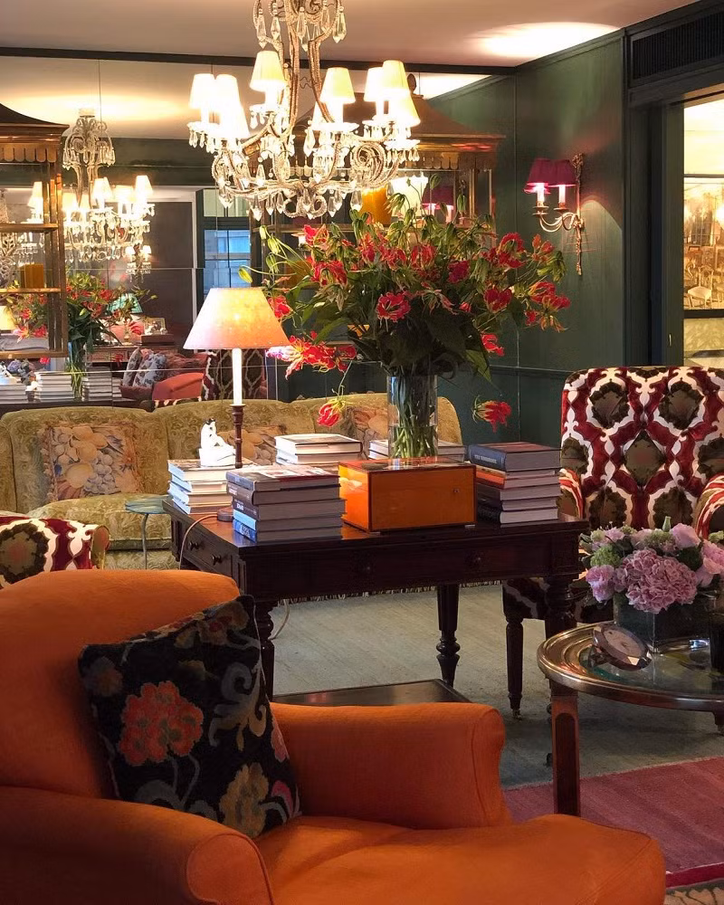 Nội thất của biệt thự mang phong cách châu Âu cổ điển. Ảnh: IG. Nội thất của biệt thự mang phong cách châu Âu cổ điển. Ảnh: IG.