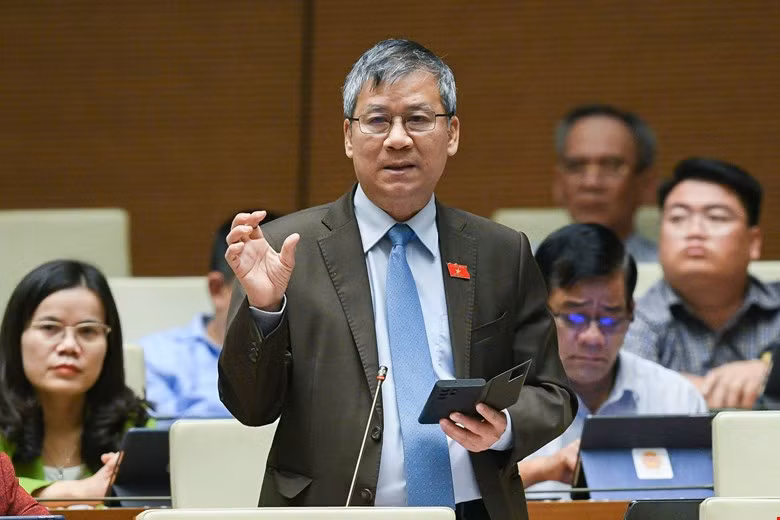GS. Nguyễn Anh Trí, đại biểu Quốc hội đoàn Hà Nội