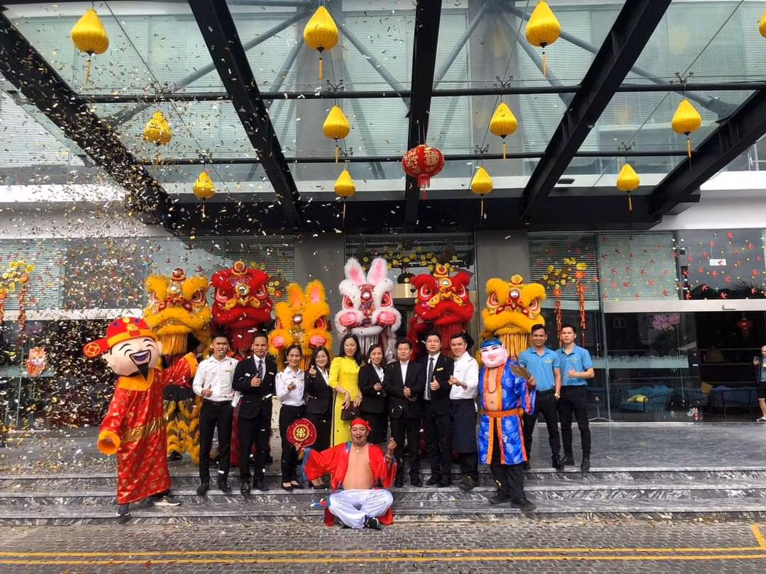 FLC Hotels & Resorts mong muốn gói trọn Tết đậm đà qua các hoạt động đầy màu sắc. FLC Hotels & Resorts mong muốn gói trọn Tết đậm đà qua các hoạt động đầy màu sắc.