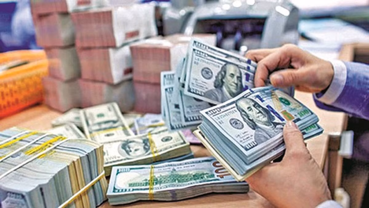 Kiều hối chuyển về TPHCM trong quý I đạt hơn 2,4 tỷ USD, trong đó kiều hối chuyển về từ khu vực châu Á chiếm gần 50%. Kiều hối chuyển về TPHCM trong quý I đạt hơn 2,4 tỷ USD, trong đó kiều hối chuyển về từ khu vực châu Á chiếm gần 50%.