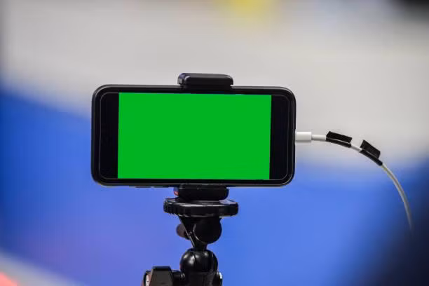 Livestream xúc phạm danh dự cá nhân có thể bị xử lý vi phạm nặng. Ảnh: Getty Images Livestream xúc phạm danh dự cá nhân có thể bị xử lý vi phạm nặng. Ảnh: Getty Images
