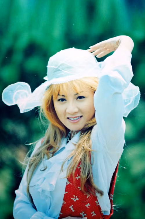 Trizzie Phương Trinh