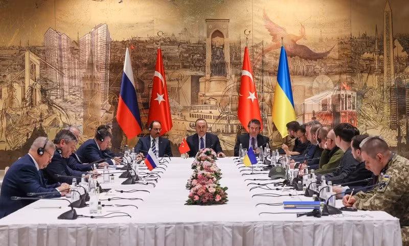 Phái đoàn Nga - Ukraine hội đàm tại Thổ Nhĩ Kỳ hồi tháng 3/2022. (Ảnh: Anadolu Agency)