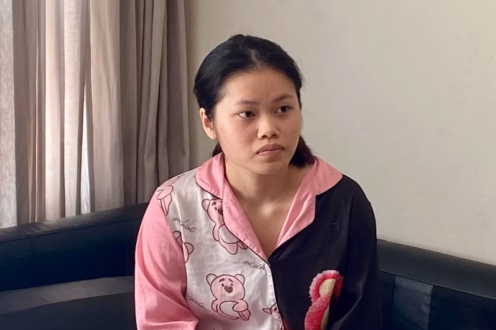 Phạm Huỳnh Nhật Vi lúc bị bắt.