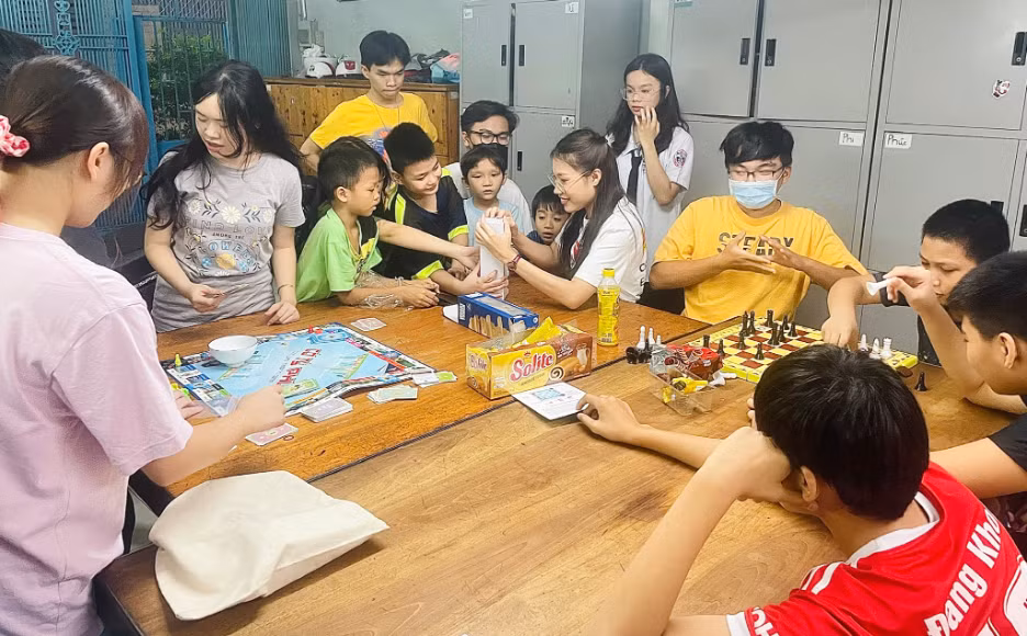 Những đứa trẻ đã gắn bó và mang đến niềm vui cho Thảo Trang trong công việc.