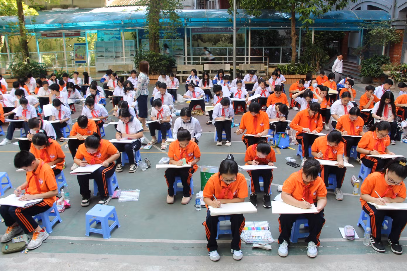 Teen Vân Hồ được tham gia đa dạng các hoạt động ngoại khóa.