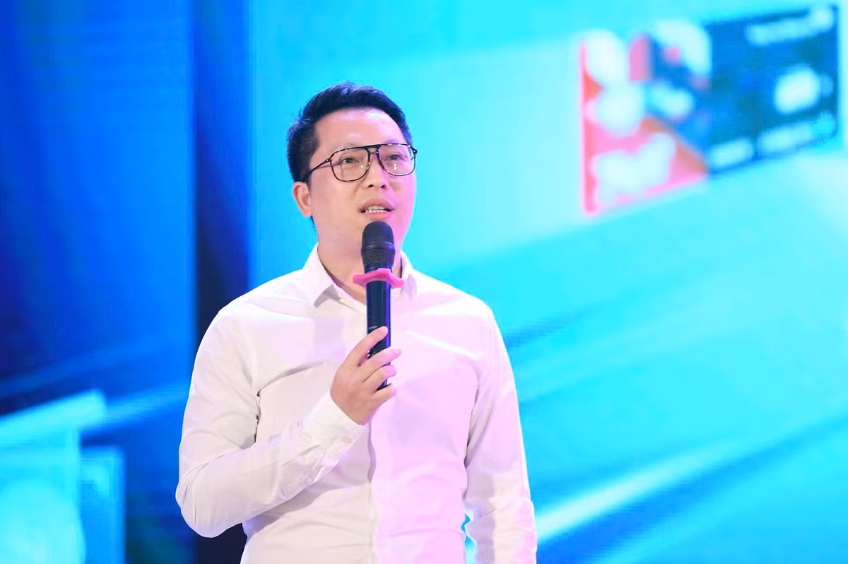 Ông Mai Huy Phương.