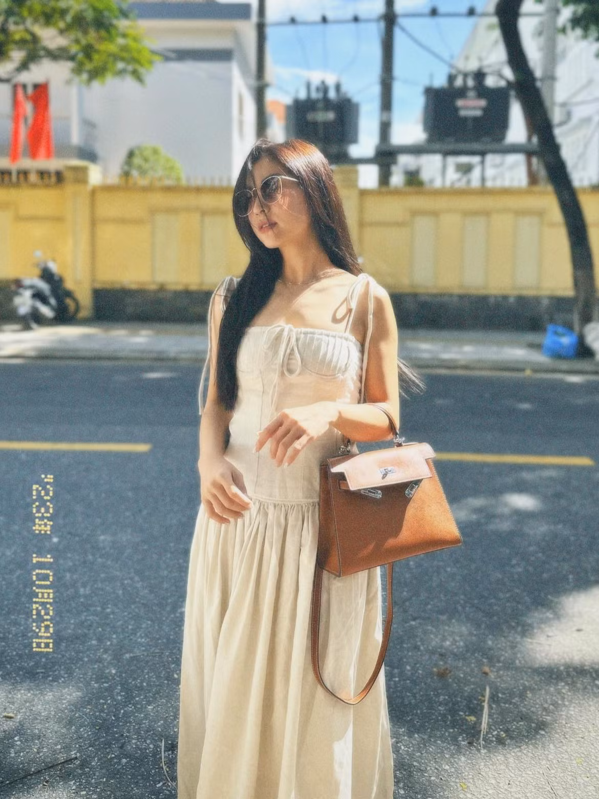 Hậu chia tay Quang Hải, nhan sắc của Nhật Lê ngày càng thăng hạng. Hậu chia tay Quang Hải, nhan sắc của Nhật Lê ngày càng thăng hạng.