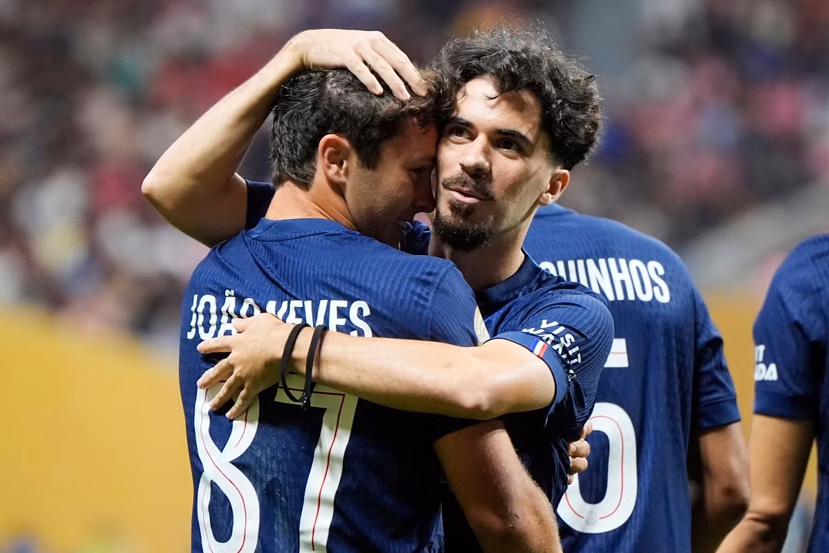 Messi 'bất lực', Inter Miami thảm bại trước PSG ảnh 8 Messi 'bất lực', Inter Miami thảm bại trước PSG ảnh 8