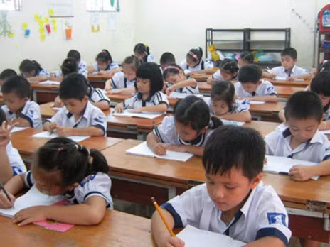 Quan điểm của Sở GD - ĐT Hà Nội là không để tình trạng quá tải trong việc tuyển sinh đầu cấp đối với bậc mầm non, lớp 1 và lớp 6. (Ảnh minh họa. Nguồn: Dân trí)