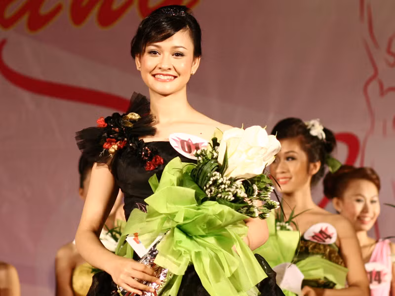 Á khôi 1 Nguyễn Kiều Trang 