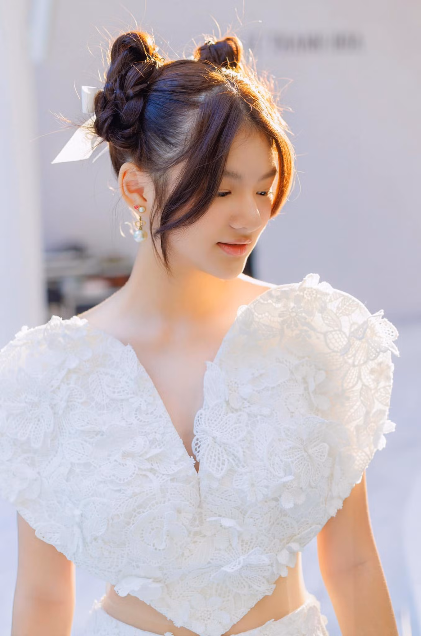 Ái nữ nhà Bảo Sơn - Trương Ngọc Ánh xinh ngất ngây khi tham dự sự kiện cùng mẹ.