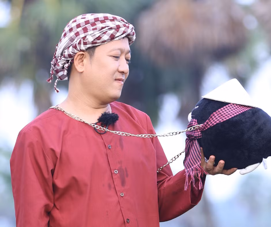 Trường Giang lần đầu "kề vai sát cánh" cùng Jenifer.