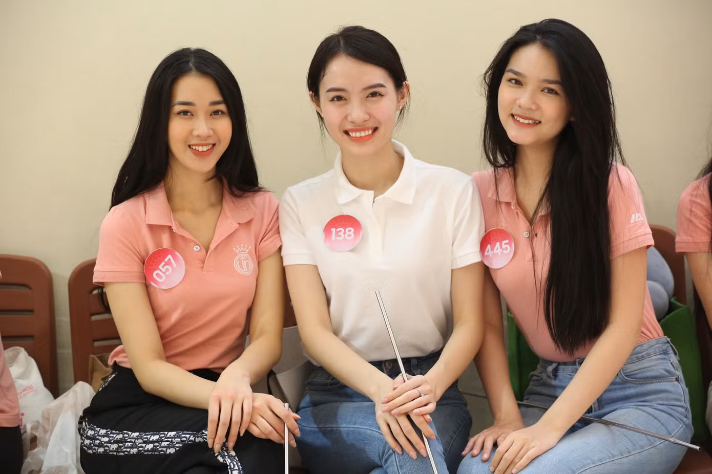 Tập luyện cường độ cao hay lịch trình dày đặc cũng không làm mất đi vẻ rạng rỡ cũng như sự quyết tâm của thí sinh Hoa hậu Việt Nam 2022.