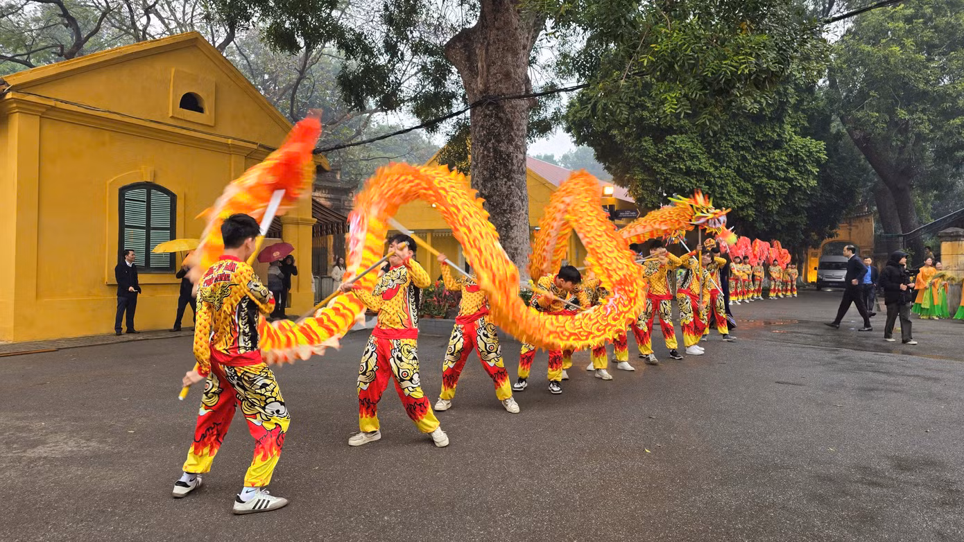 Lễ dâng hương - khai xuân diễn ra với ý nghĩa hướng về cội nguồn tiên tổ, tri ân công đức các bậc tiên đế, các đức vua anh minh, các bậc hiền tài có công với nước, tôn vinh các giá trị truyền thống của Thăng Long - Hà Nội. Đây cũng là lời mong cầu cho "Quốc thái, Dân an, Thiên hạ thái bình".