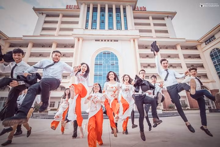 Vì sao nên lựa chọn Trường Đại học Kinh doanh và Công nghệ Hà Nội ảnh 1