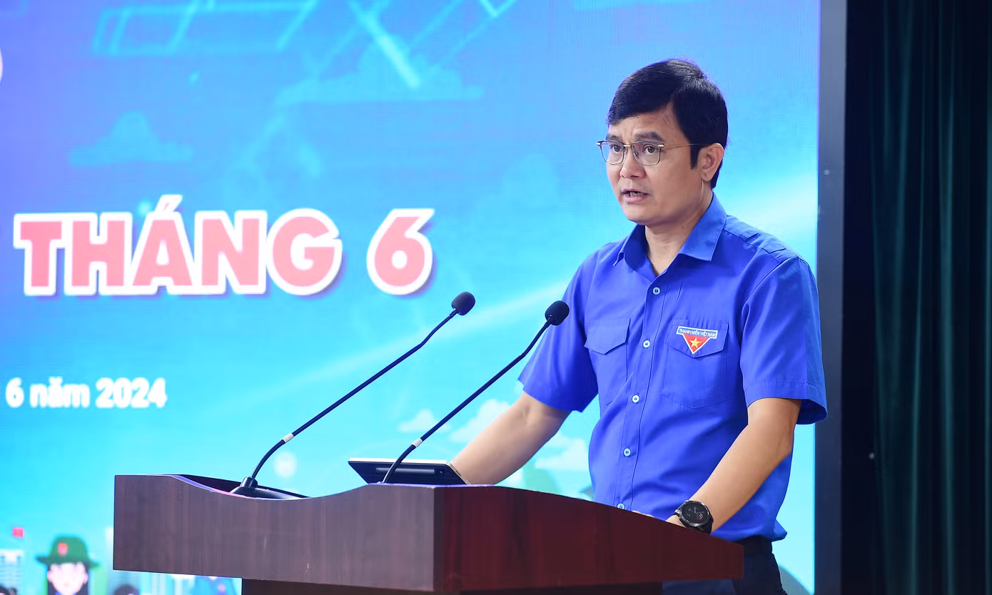 Anh Bùi Quang Huy phát biểu tại chương trình. Ảnh: Xuân Tùng