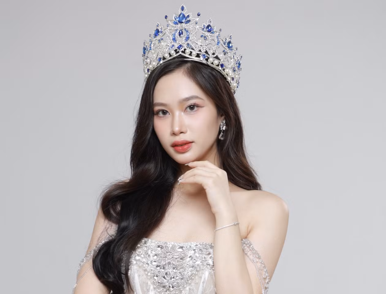 Vũ Bảo Ngân - Tân Hoa khôi USSH Gralent 2023.