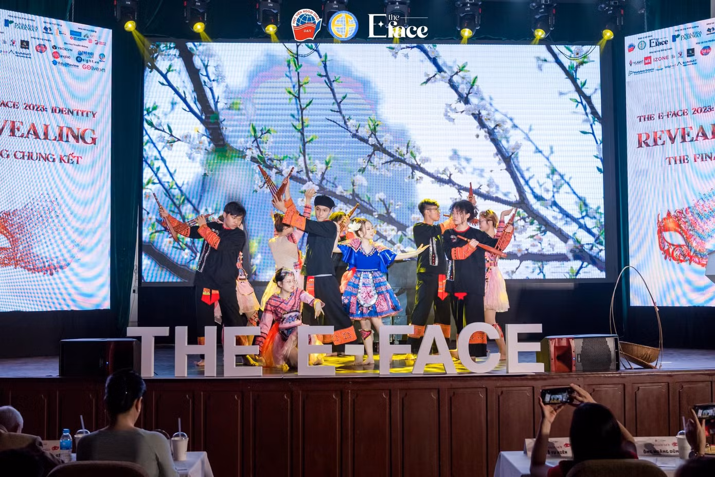 Ngọc Bích tham gia cuộc thi The E-Face 2023.