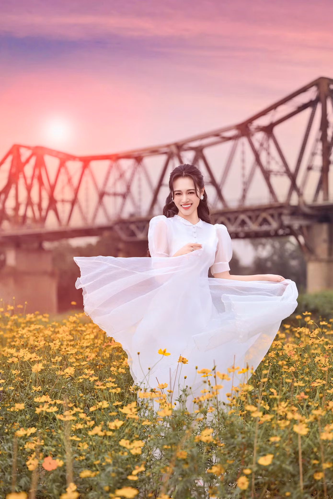 Để hiện thực hóa giấc mơ, Hà Anh không ngừng học hỏi, rèn luyện kỹ năng và tìm kiếm cơ hội để khẳng định mình.