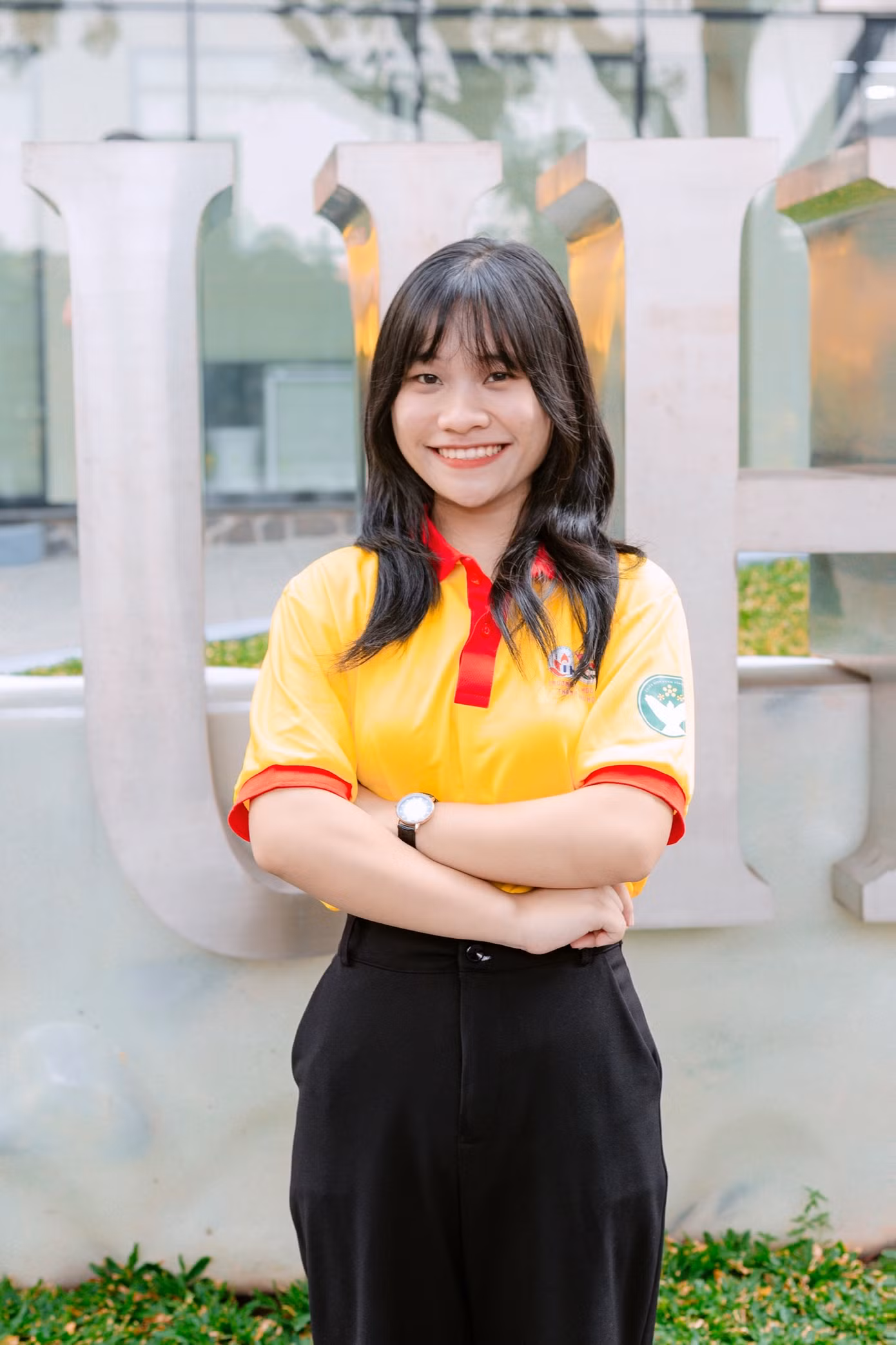 Lê Thị Thu Thảo (sinh năm 2004) quê Quảng Trị, đang là sinh viên năm 2, Trường Đại học Công nghiệp Thành phố Hồ Chí Minh. Lê Thị Thu Thảo (sinh năm 2004) quê Quảng Trị, đang là sinh viên năm 2, Trường Đại học Công nghiệp Thành phố Hồ Chí Minh.