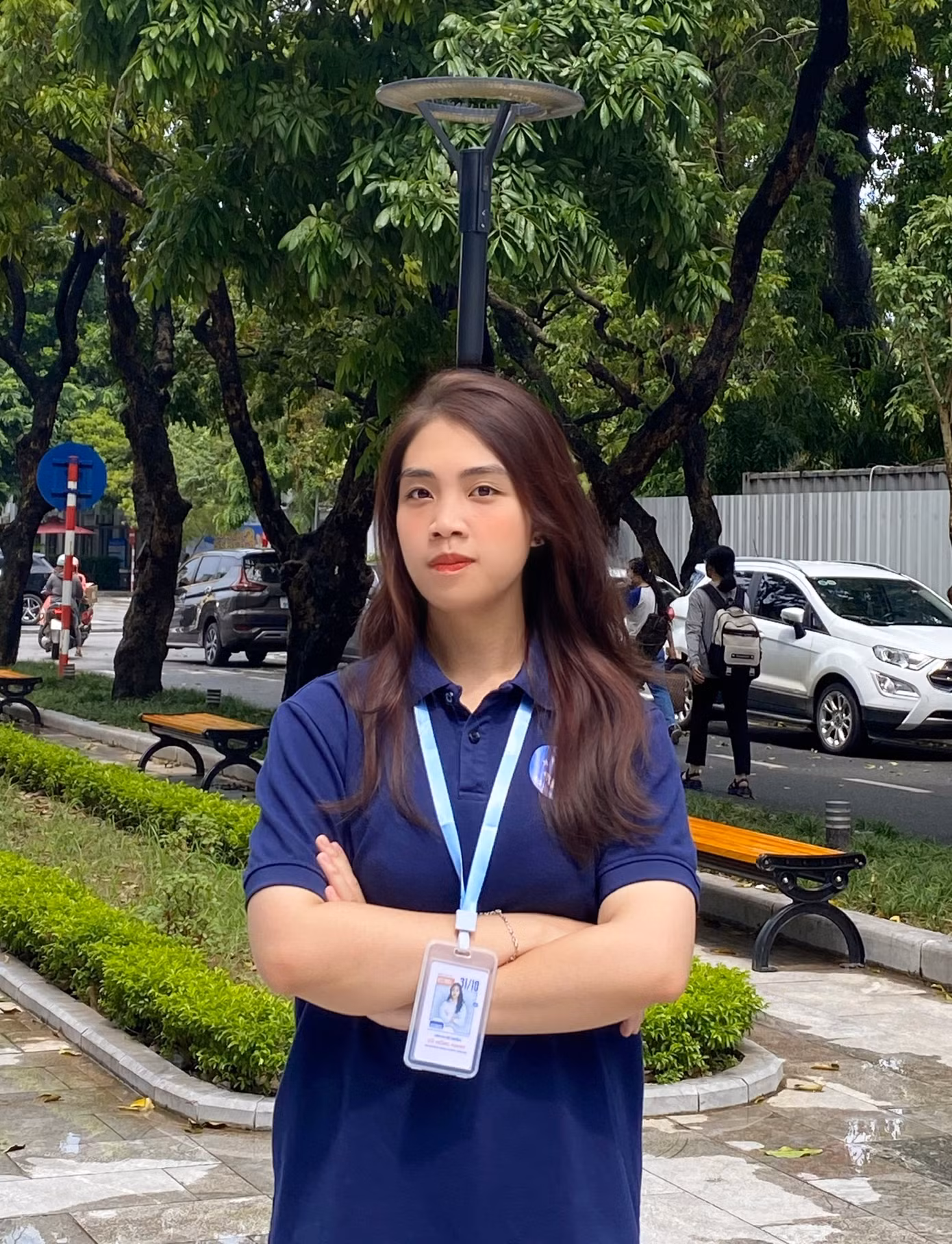 Vũ Hồng Hạnh (sinh năm 2003) là sinh viên năm cuối chuyên ngành Tài chính - Ngân hàng, Trường Đại học Thương mại.