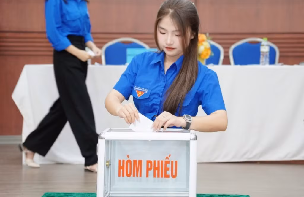 Với Khánh Linh, việc học là nền tảng để phát triển tư duy và cuộc sống của mỗi người.