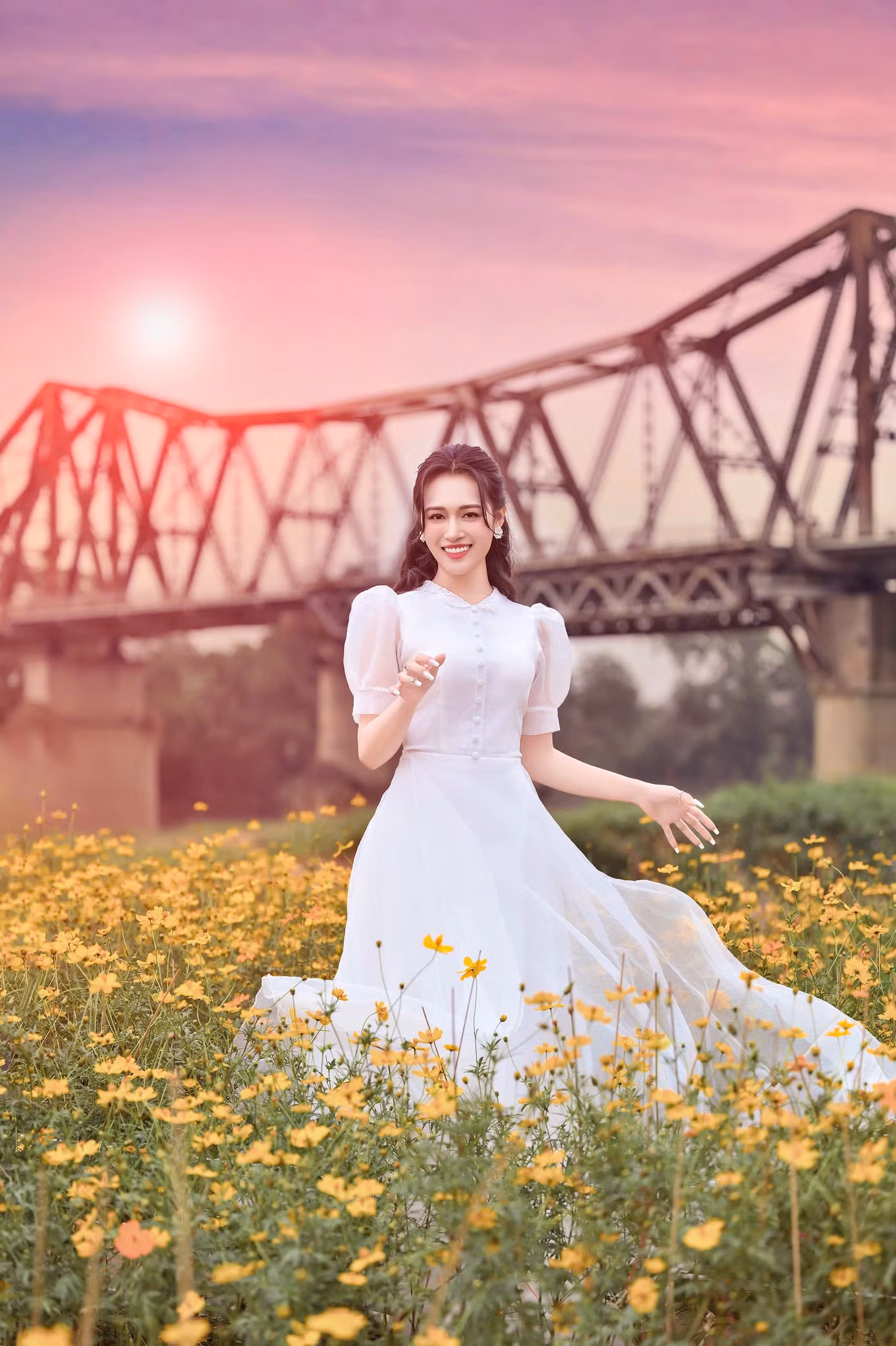 Với Hà Anh, nghệ thuật không chỉ là nghề, mà còn là hành trình khám phá và cống hiến.