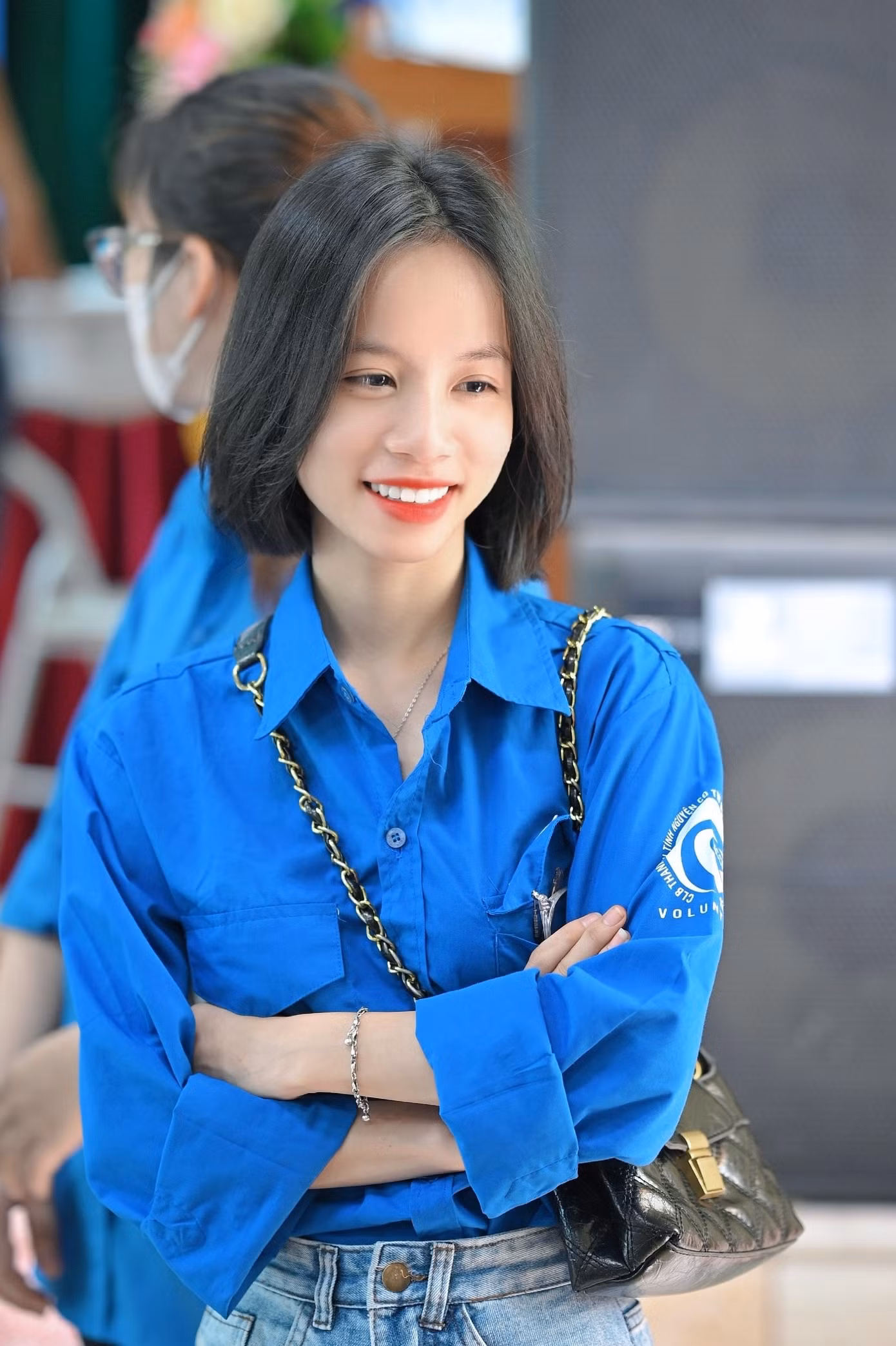 Thúy Vân là thành viên của ban tổ chức và trong ban điều hành CLB Thanh niên tình nguyện ở trường. Thúy Vân là thành viên của ban tổ chức và trong ban điều hành CLB Thanh niên tình nguyện ở trường.