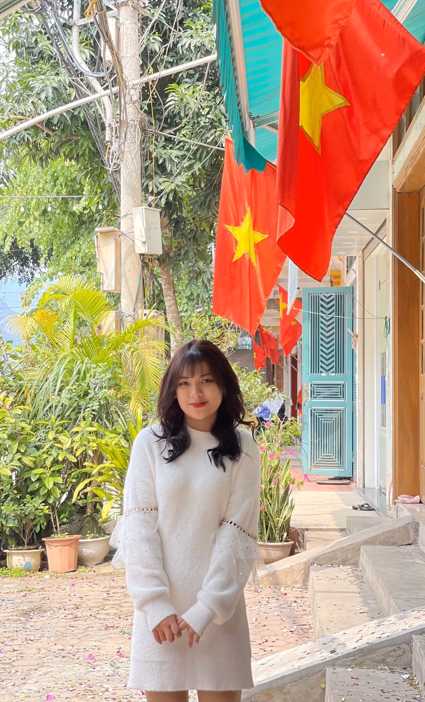 Lan Hương chọn “bỏ phố về quê”, ngủ bù sau chuỗi ngày dài học tập và làm việc căng thẳng. Lan Hương chọn “bỏ phố về quê”, ngủ bù sau chuỗi ngày dài học tập và làm việc căng thẳng.