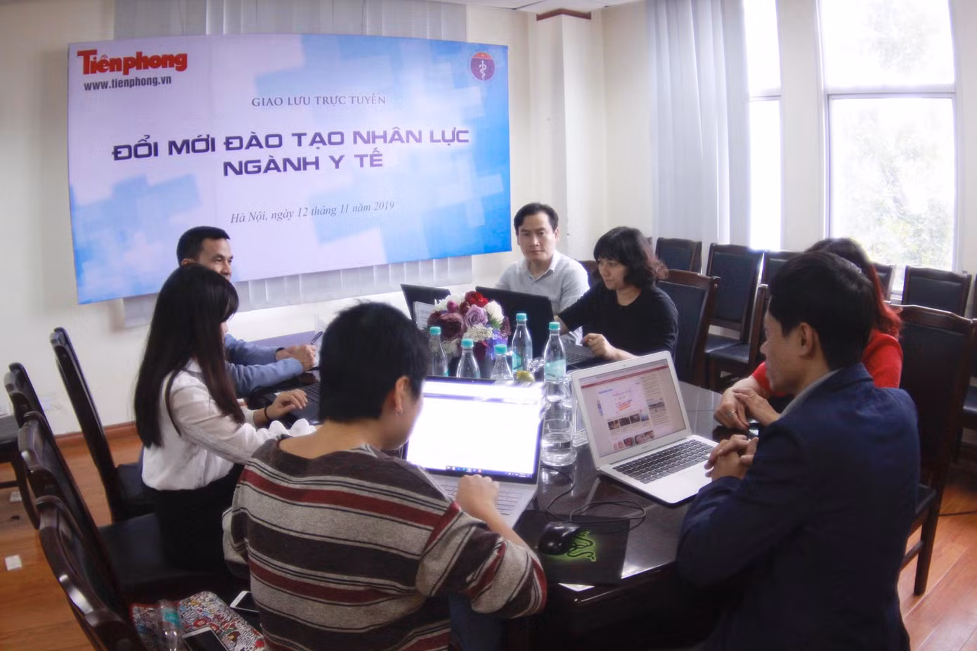 Giao lưu trực tuyến: Đổi mới đào tạo nhân lực ngành Y tế ảnh 2