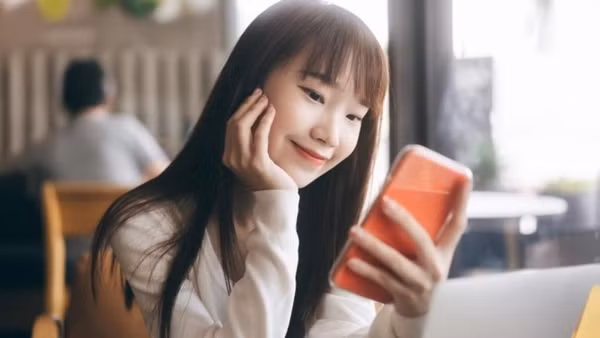 Lúc hẹn hò thì ai cũng muốn trông mình thật xinh đẹp. Ảnh minh họa: DR.