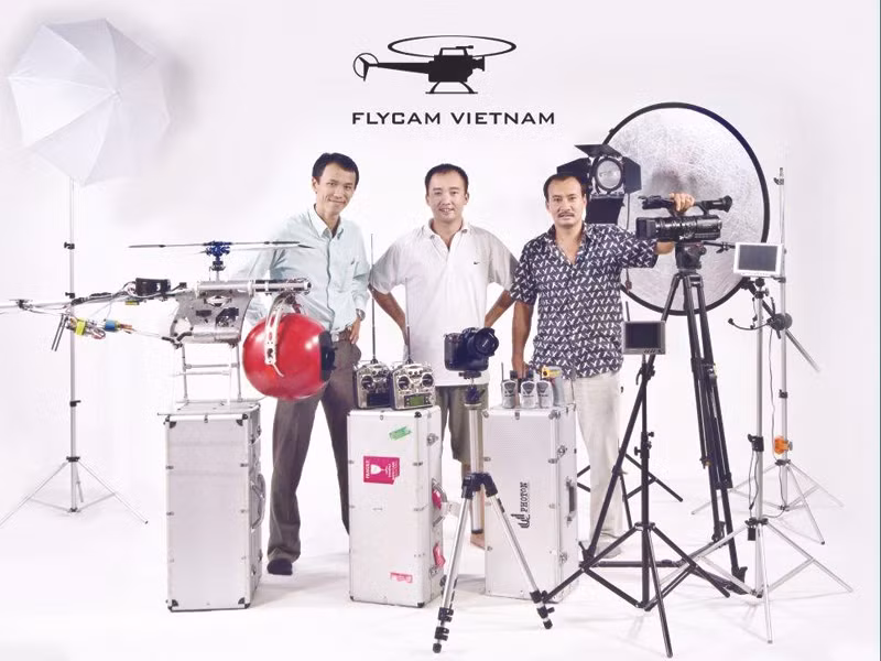 Từ trái qua phải: Lê Trung - Nam Hải - Tuấn Anh. Ảnh: Flycam Vietnam