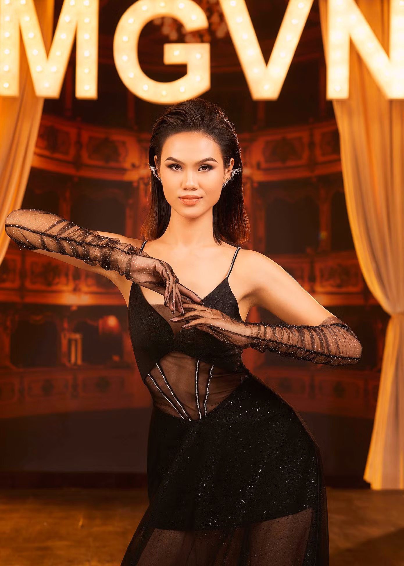 Trước đó, ban tổ chức cũng công bố lịch trình của Miss Grand Vietnam 2023: Best in Swimsuit (13/8), Vietnam Beauty Fashion Fest (16/8), National Costume (19/8), Chung khảo toàn quốc (23/8), Chung kết toàn quốc (27/8).