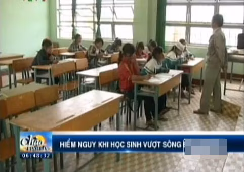 Những lớp học vắng bóng học sinh là chuyện không hiếm gặp ở vùng đất này 