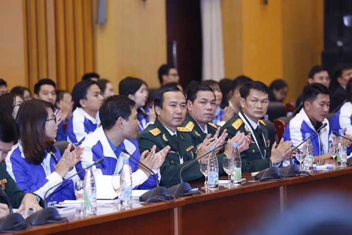Ngày đầu tiên Đại hội Đoàn toàn quốc lần thứ XI ảnh 21