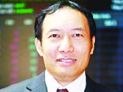 Ông Phạm Hồng Sơn