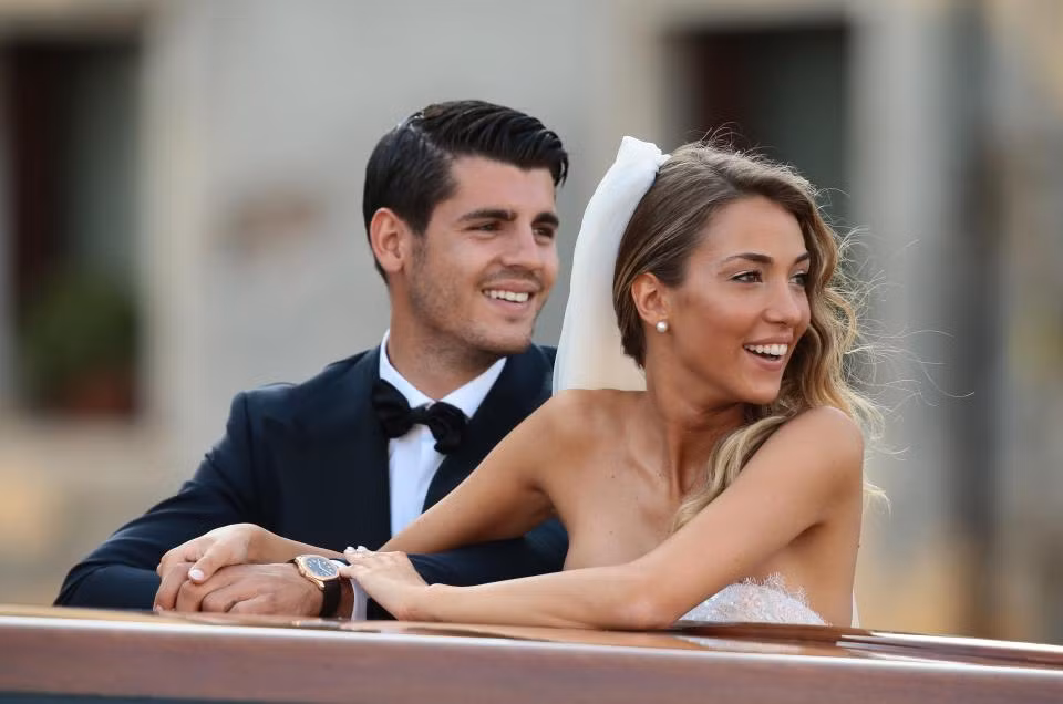 Chân sút Tây Ban Nha Morata đón hai con trai sinh đôi đầu lòng ảnh 5