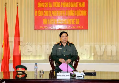Đại tướng Phùng Quang Thanh, Bộ trưởng Bộ Quốc phòng, phát biểu chỉ đạo tại buổi làm việc với Binh chủng T-TG