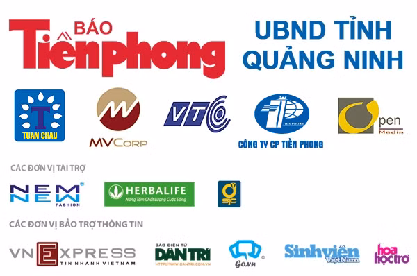 Áo dài bên Văn Miếu ngàn xưa ảnh 25